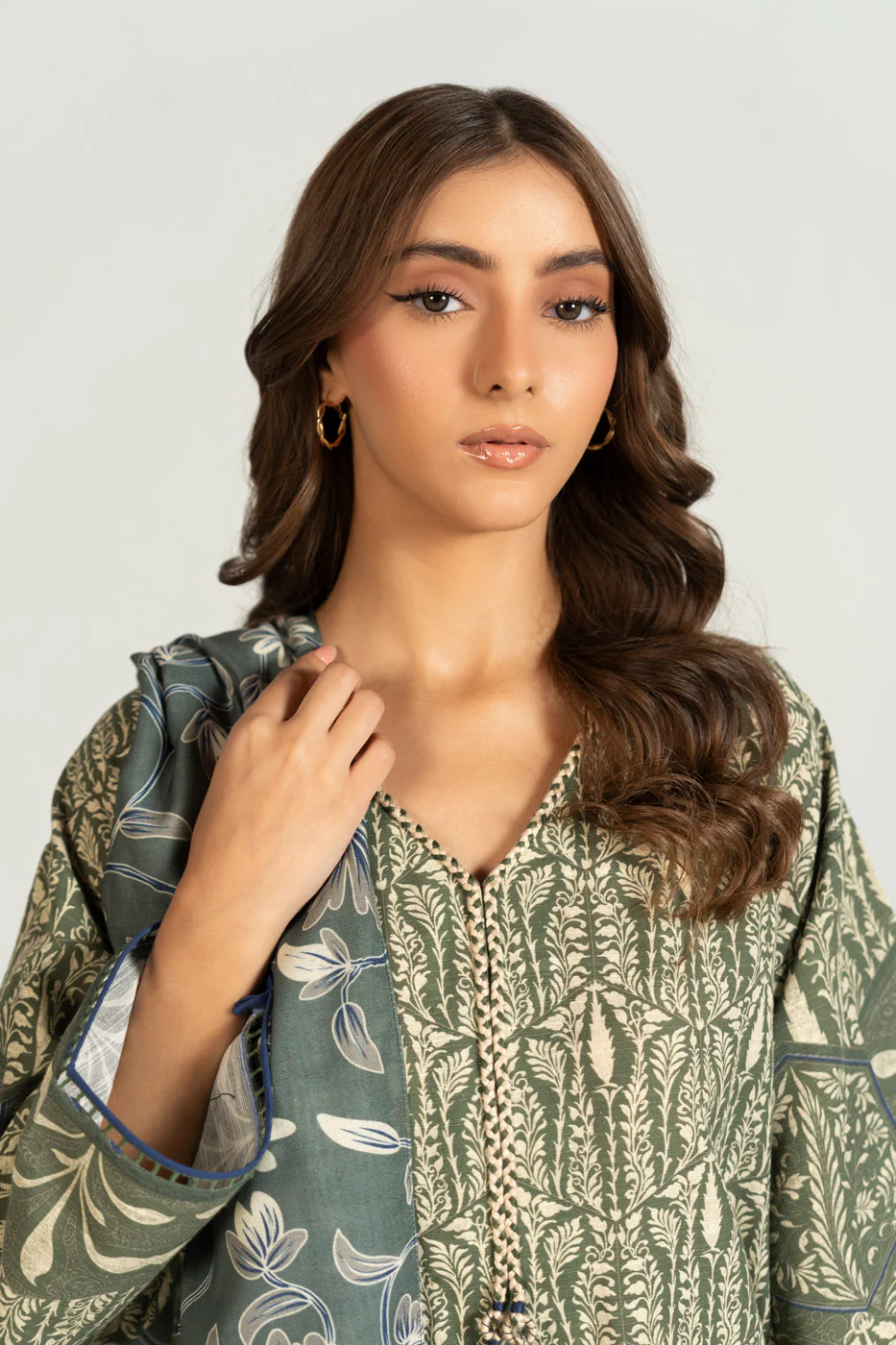 RTS | SHIRT, TROUSER & SHAWL - Image 3