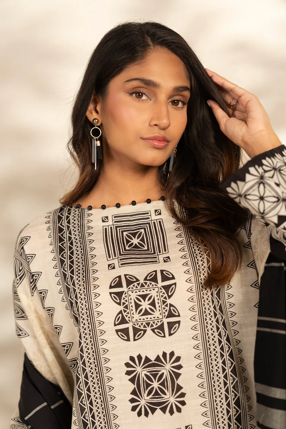 RTS | SHIRT, TROUSER & SHAWL - Image 3
