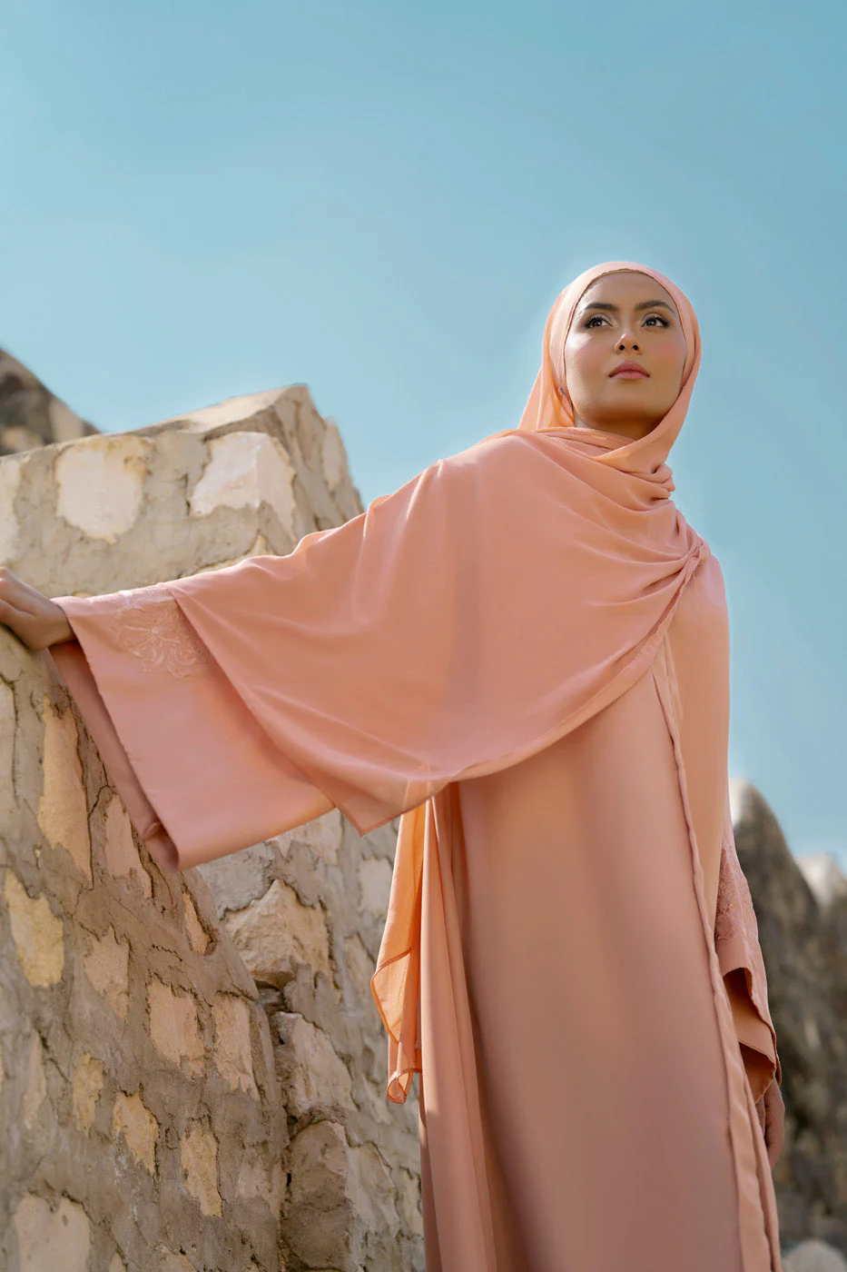 RTW | ABAYA & STOLE - Image 7