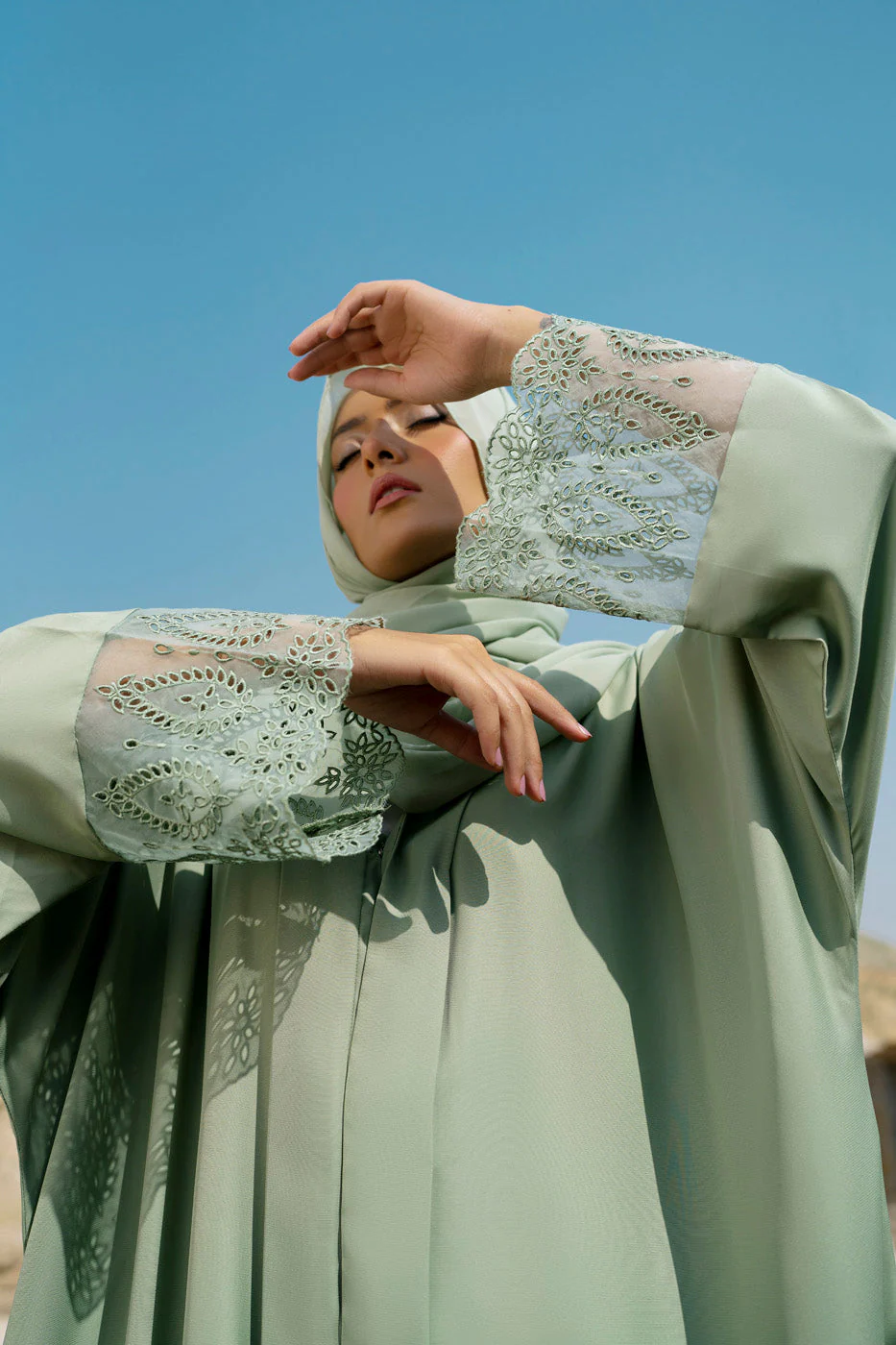 RTW | ABAYA & STOLE - Image 7