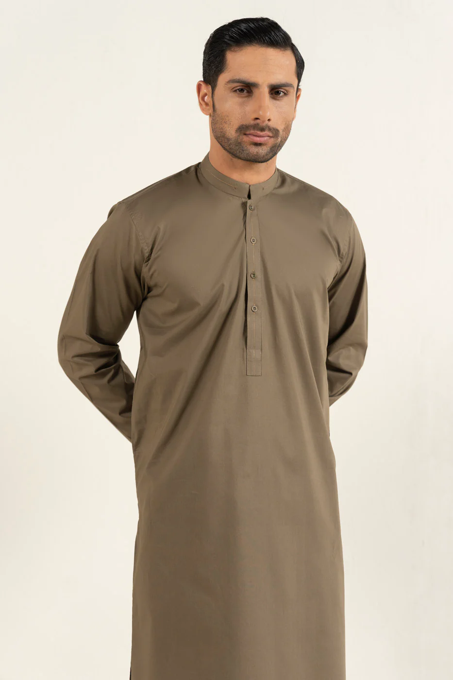 RTW | KURTA & TROUSER - Image 3