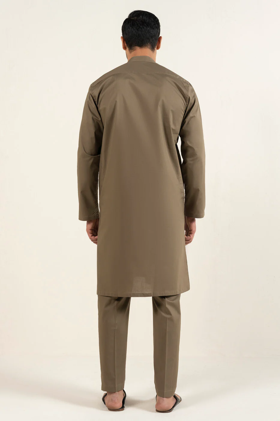 RTW | KURTA & TROUSER - Image 4