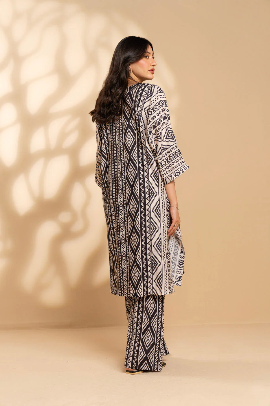 RTW | SHIRT - Image 2