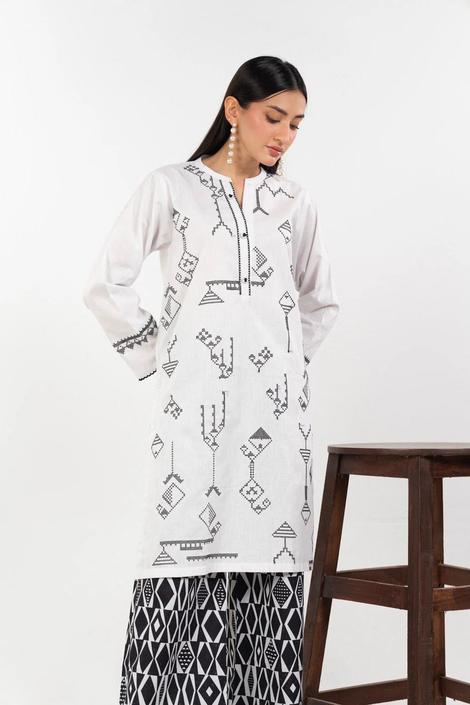 RTW | SHIRT - Image 2