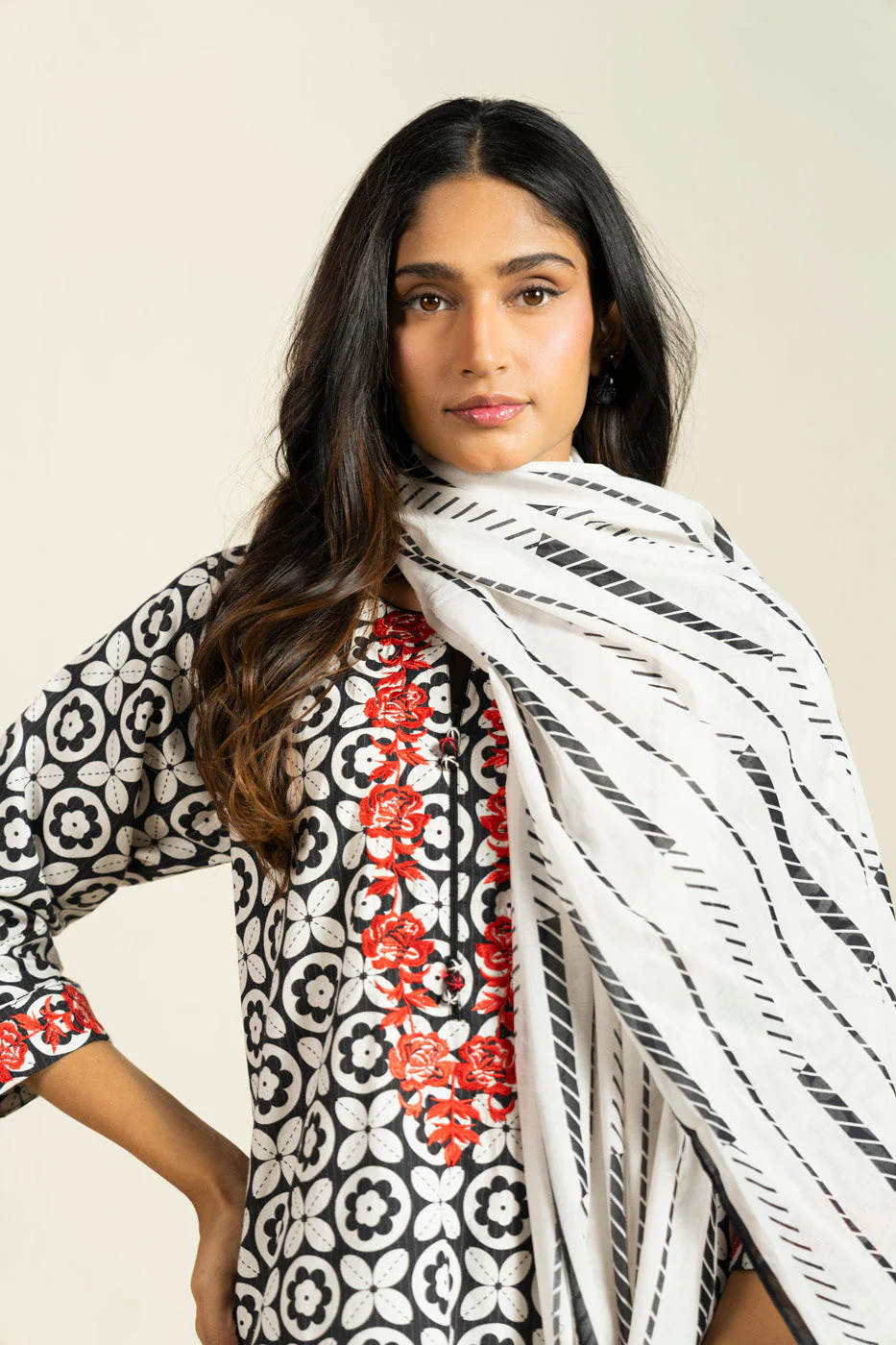RTW | SHIRT, CULOTTE & DUPATTA - Image 3