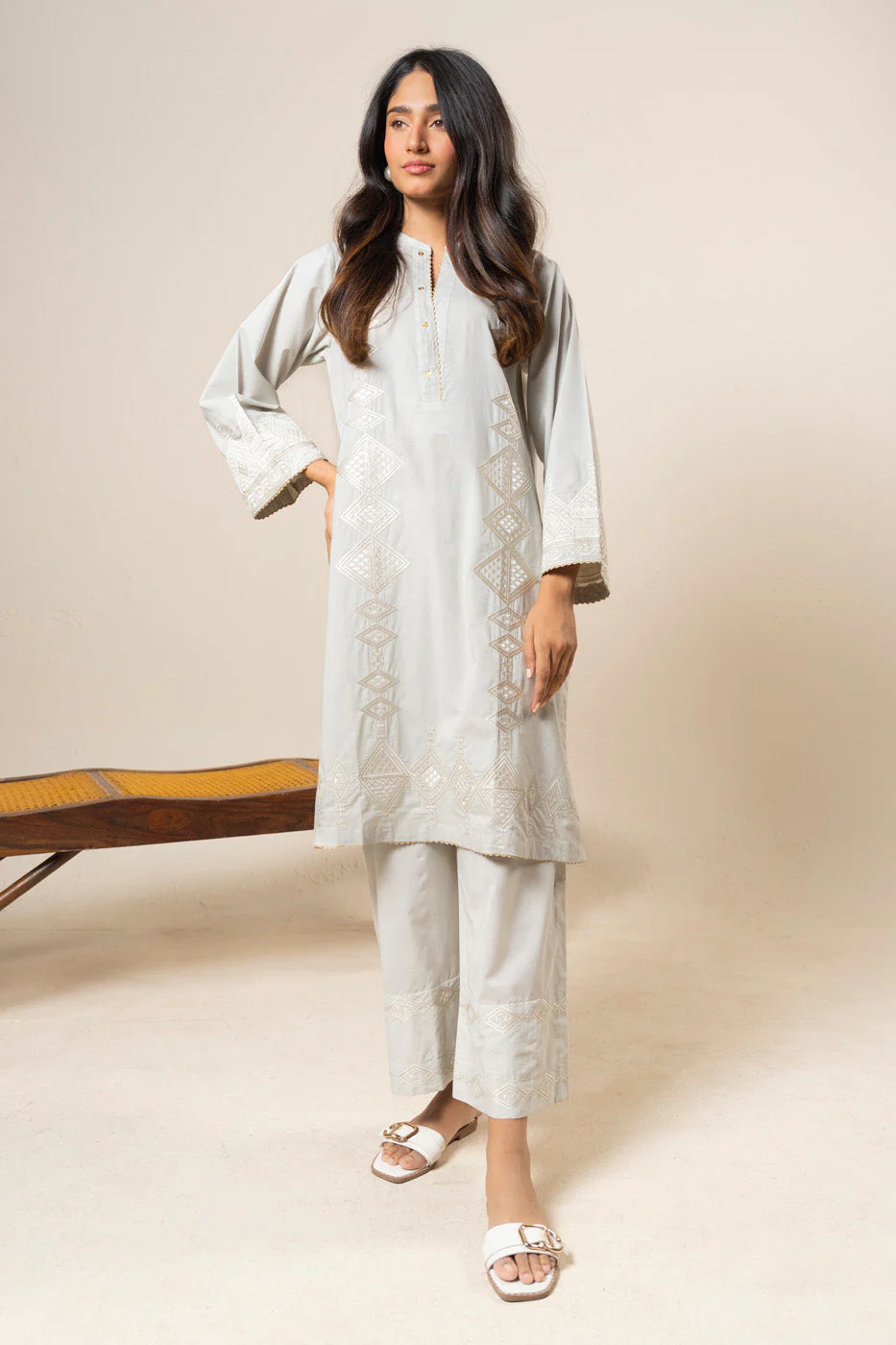 RTW | SHIRT, CULOTTE & DUPATTA - Image 4