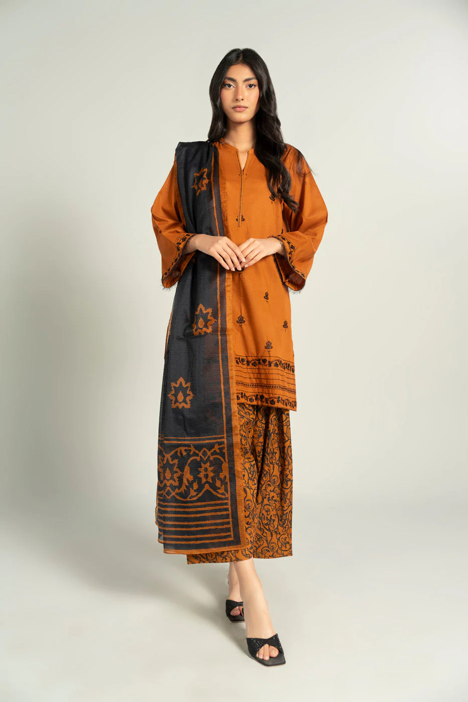 RTW | SHIRT & DUPATTA