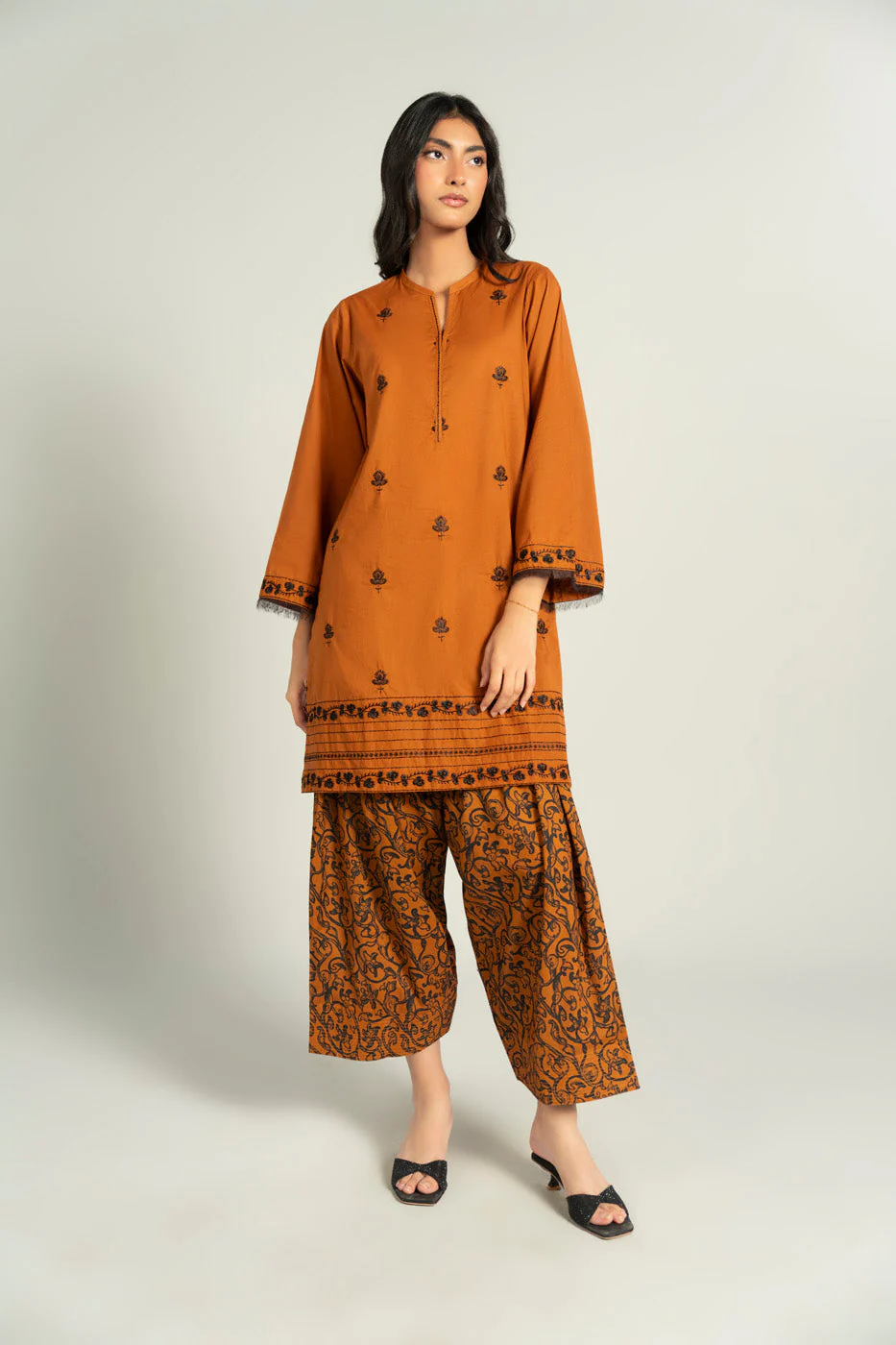 RTW | SHIRT & DUPATTA - Image 4