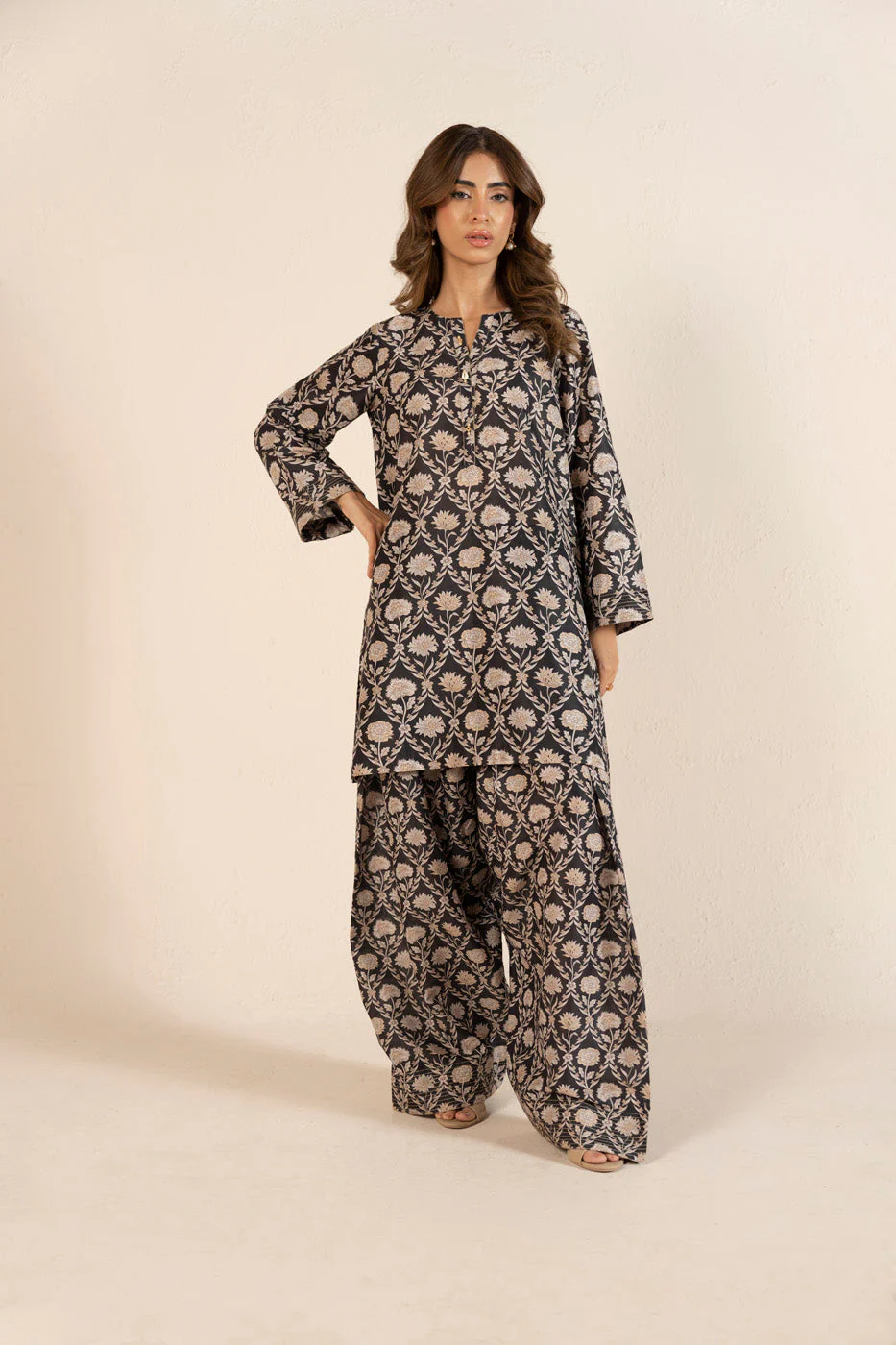 RTW | SHIRT & FARSHI SHALWAR