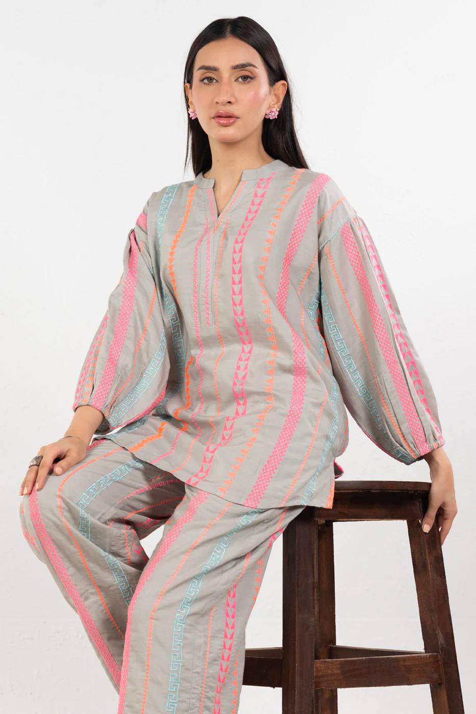 RTW | SHIRT - Image 2