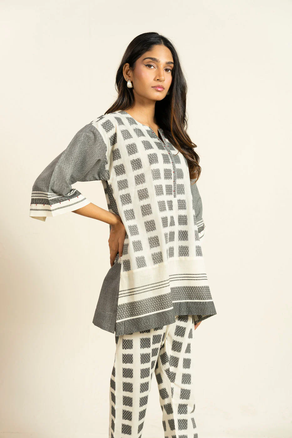 RTW | SHIRT & SHALWAR - Image 2