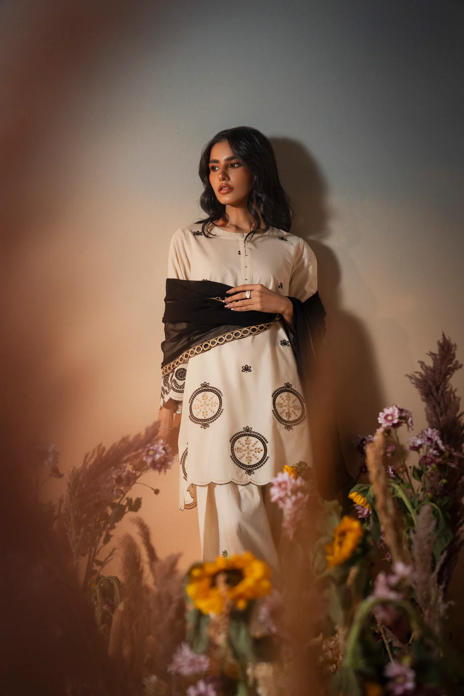 RTW | SHIRT, SHALWAR & DUPATTA - Image 2