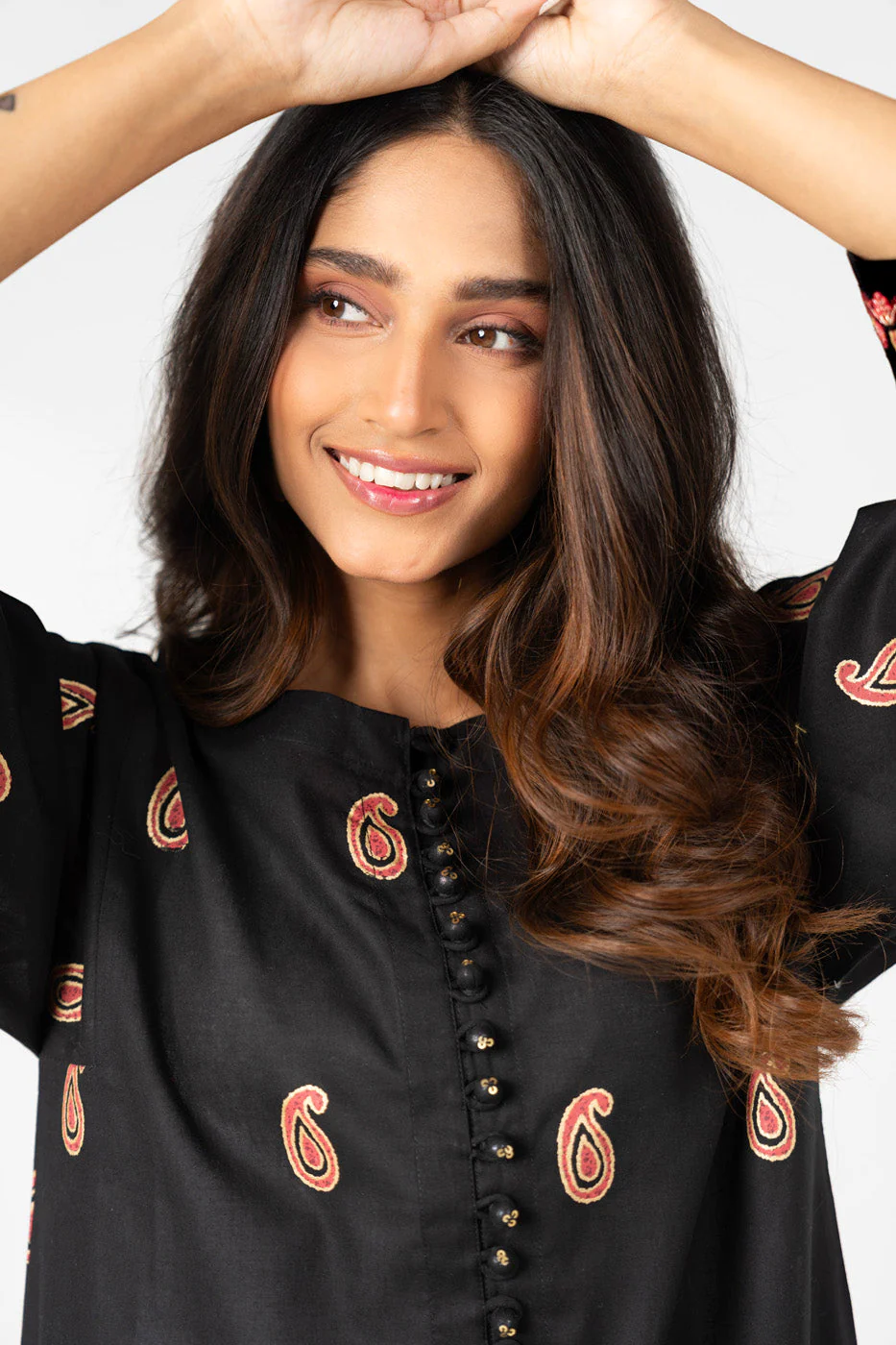 RTW  | SHIRT, SHALWAR & DUPATTA - Image 3