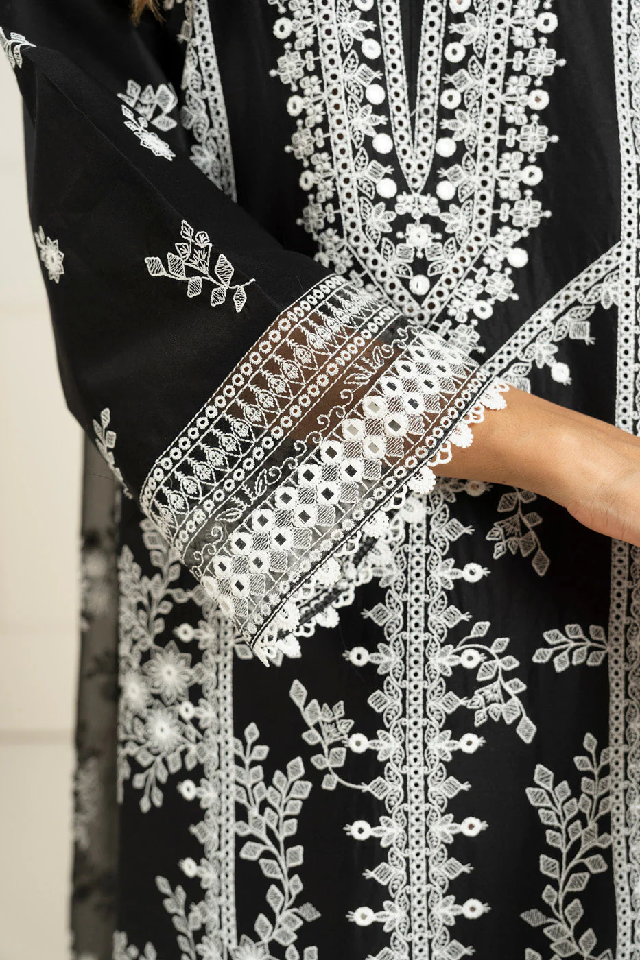 RTW | SHIRT, TROUSER & DUPATTA - Image 3