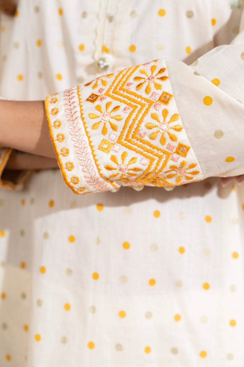RTW | SHIRT & TROUSER - Image 4