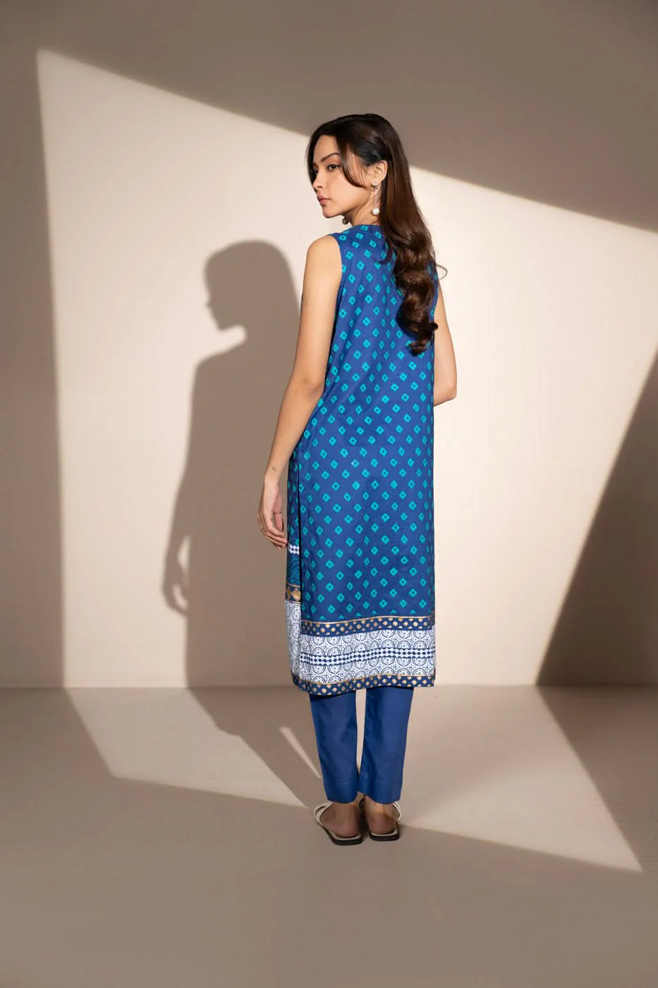 RTW | SHIRT & TROUSER - Image 4