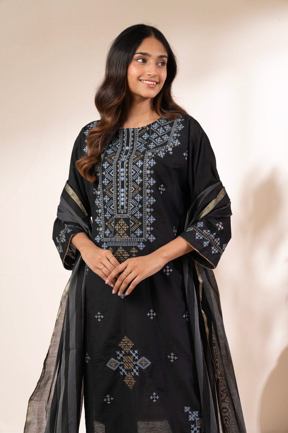 RTW | SHIRT, TROUSER & DUPATTA - Image 2